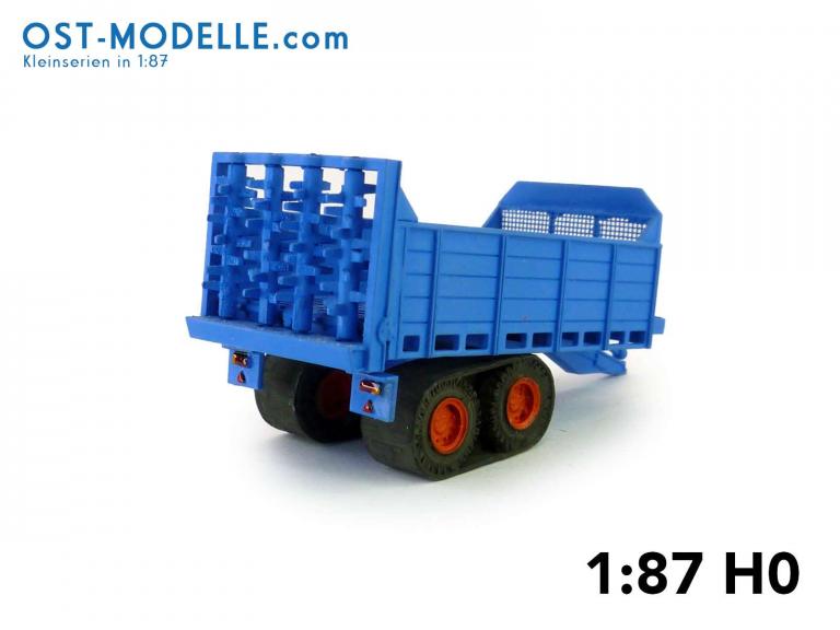 Preview: Fortschritt HTS90.04 T088 Dungstreuer D535 - Gleisbandfahrwerk blau